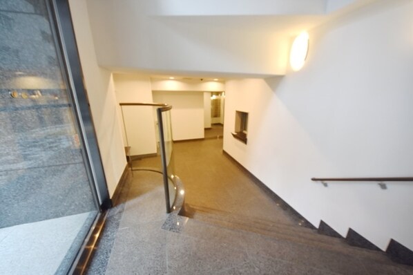 グランスイート銀座レスティモナークの物件内観写真